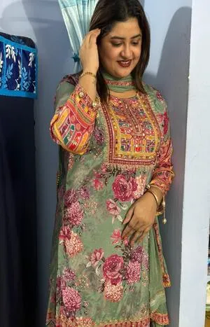 Independent Call Girls in Punjabi Bagh