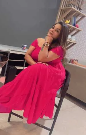 female escorts in Punjabi Bagh